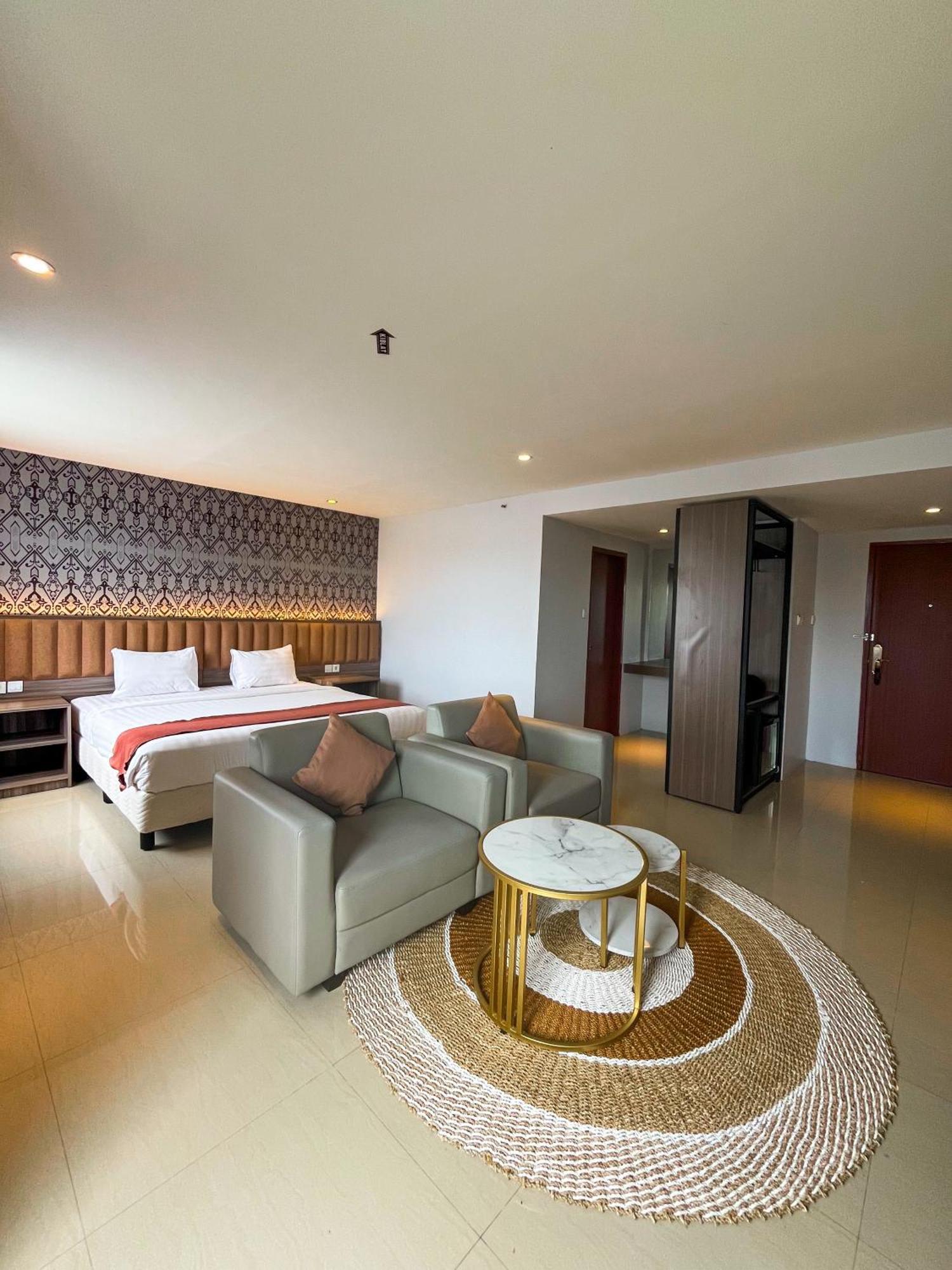 Sm Tower Hotel And Convention Berau Tanjung Redep Экстерьер фото